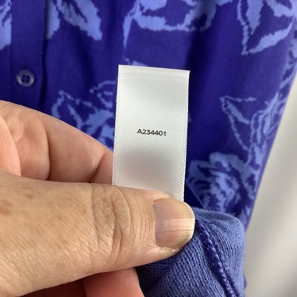 Isaac Mizrah Live! Blue Foral Cardigan Sweater - Picture 5 of 5